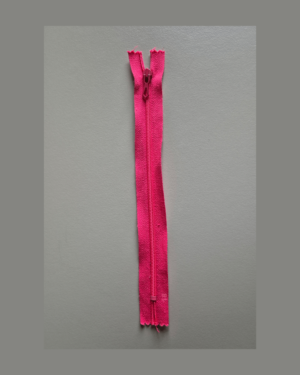 Fermeture éclair de 18 centimètres de couleur rose